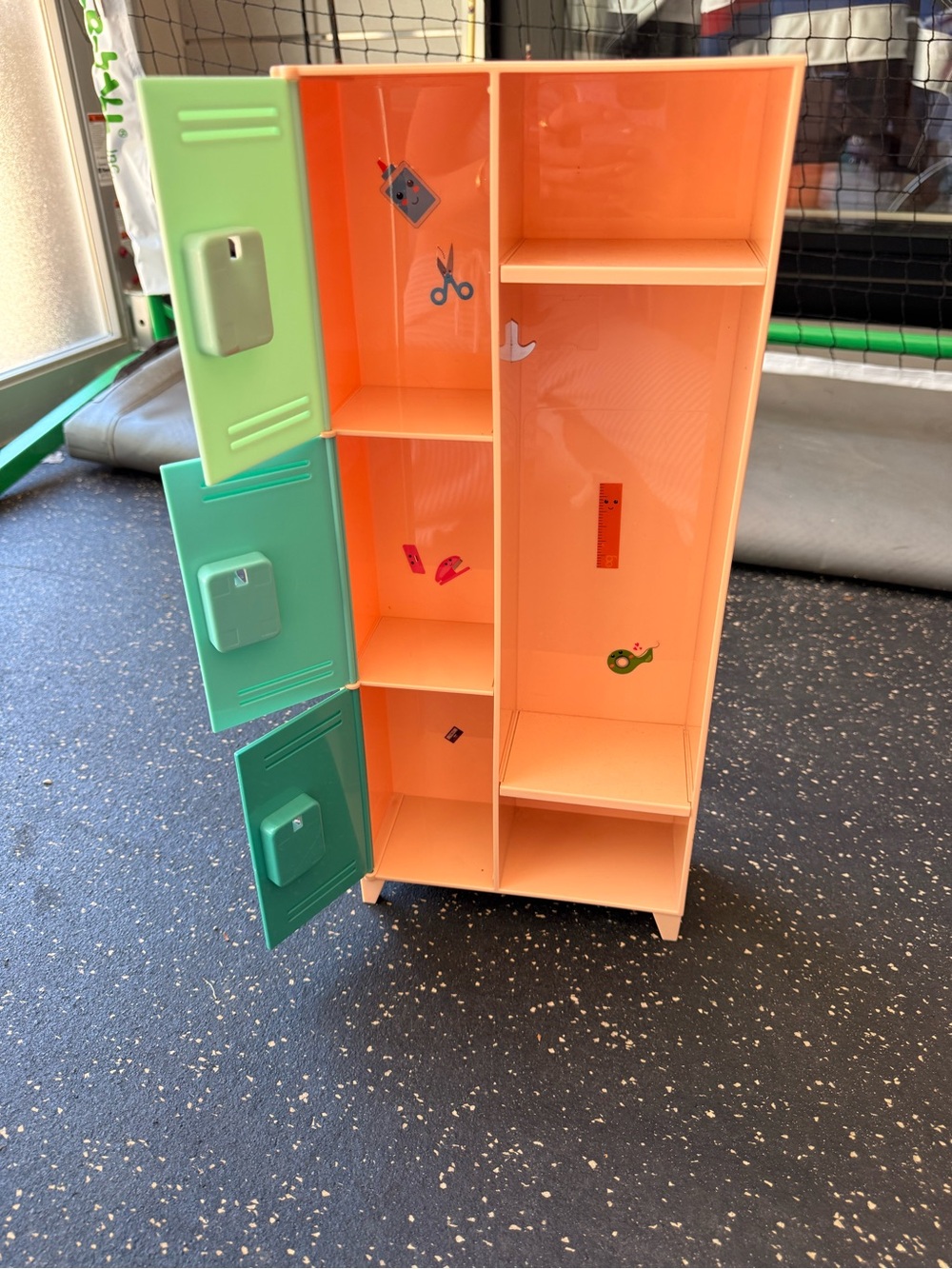 Kids Locker Playset - Peach and Mint Colors